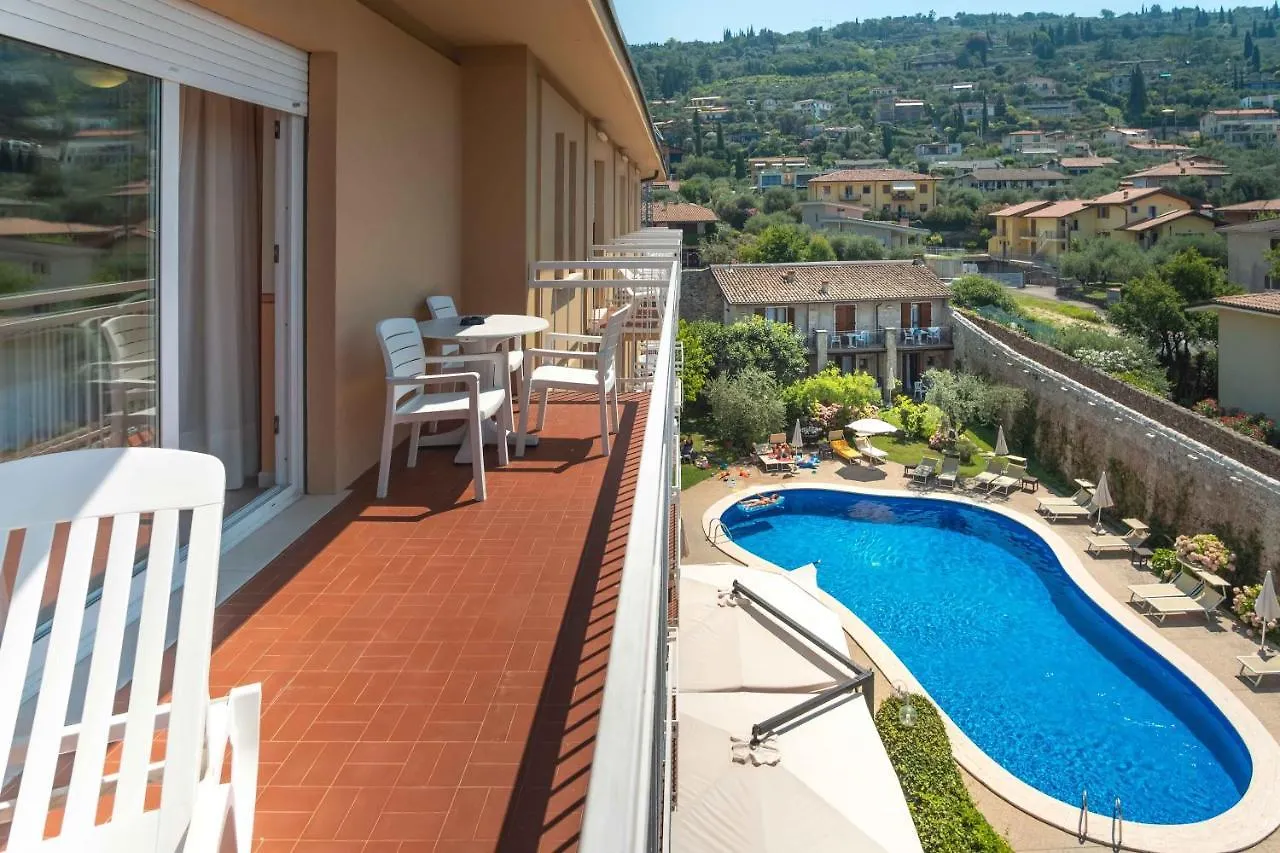 Hotel Romeo Torri Del Benaco Italy